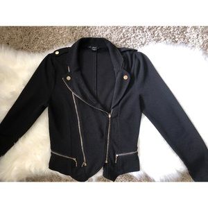 Black zip up thin jacket